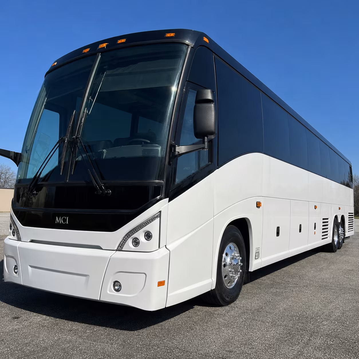 charter bus shuttle service at bill and hillary clinton national airport lit