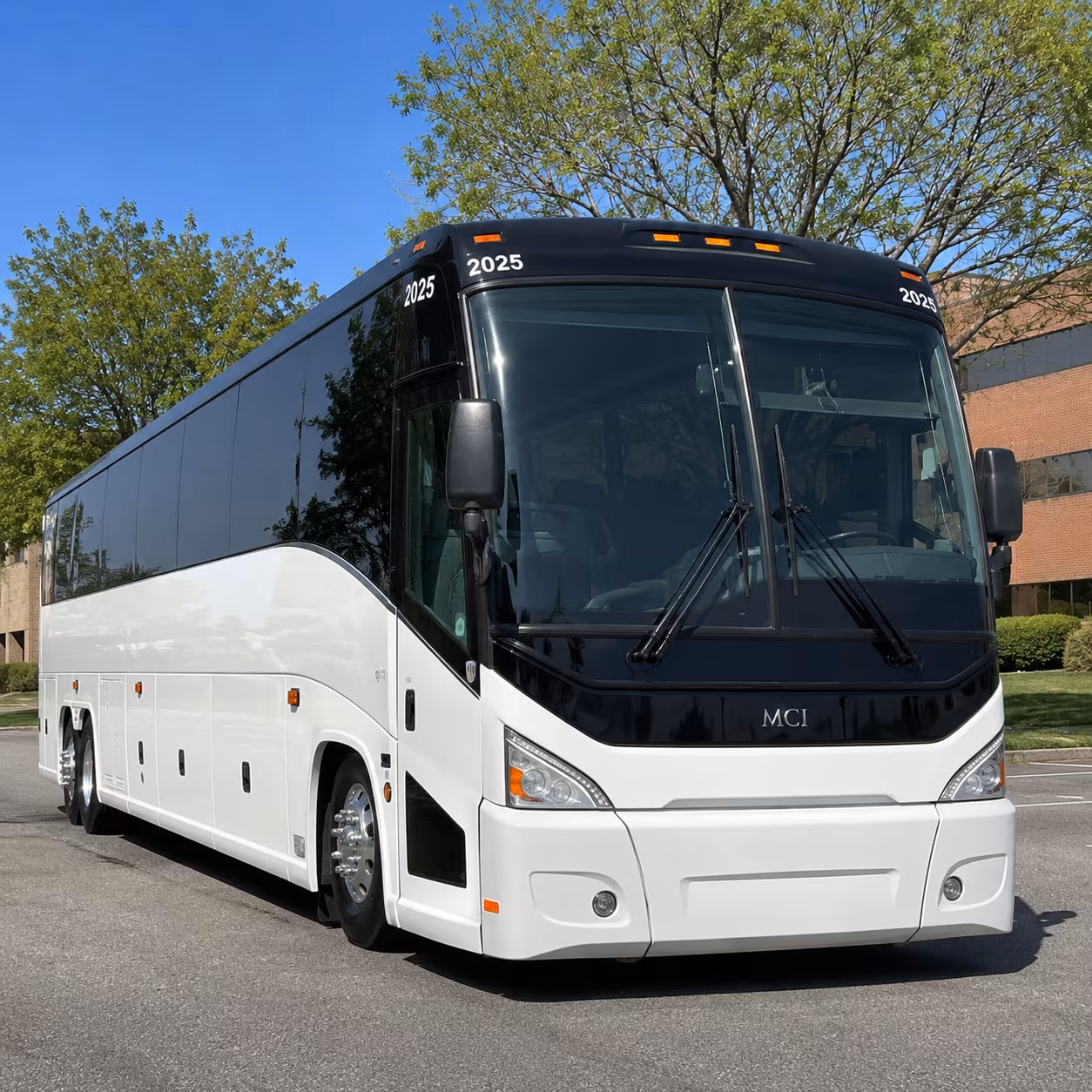 charter buses for little rock weddings and rehearsal dinners