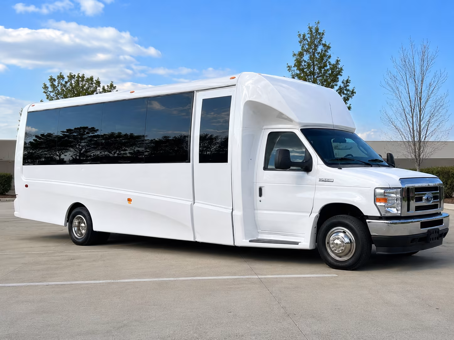 concert bus rentals for corporate groups and private events in little rock
