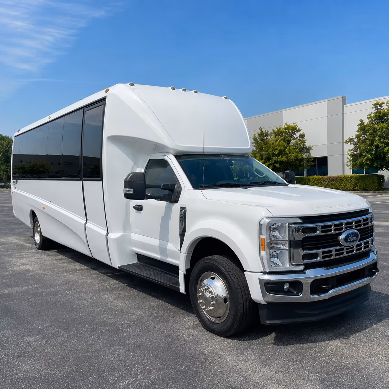hotel to venue shuttle buses for little rock conferences and trade shows
