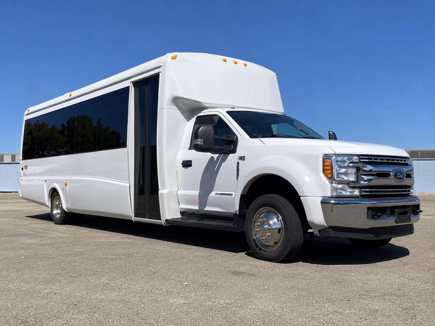 little rock airport transportation onboard seating