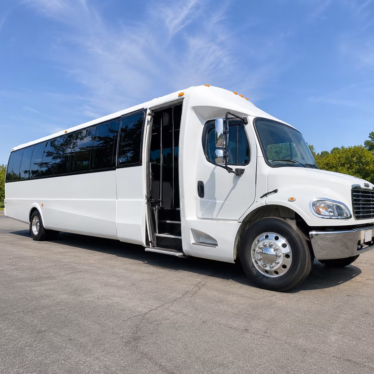minibus rentals for prom groups heading to west little rock and chenal venues