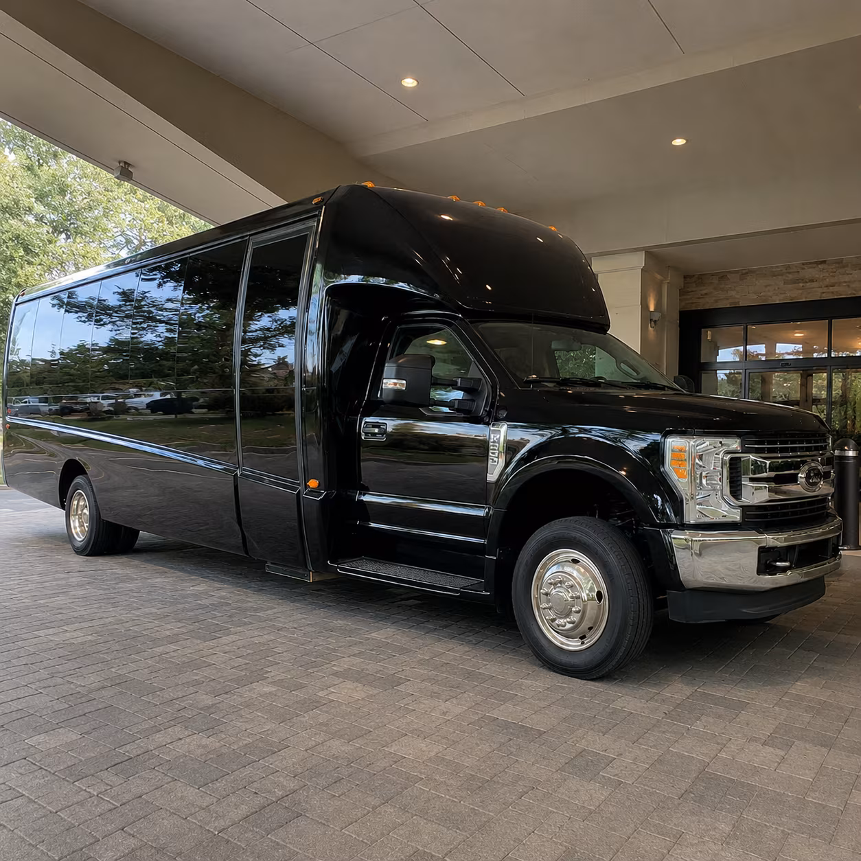 prom night buses for north little rock students and cross river groups