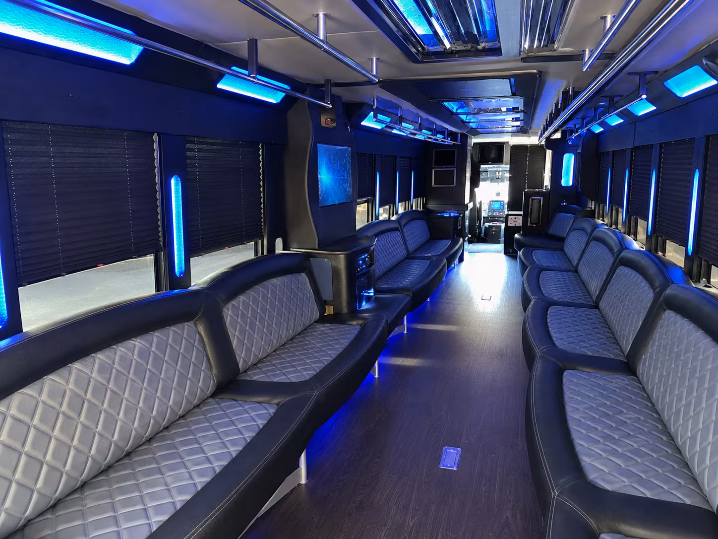 why rent using littlerockcoachbusservice com